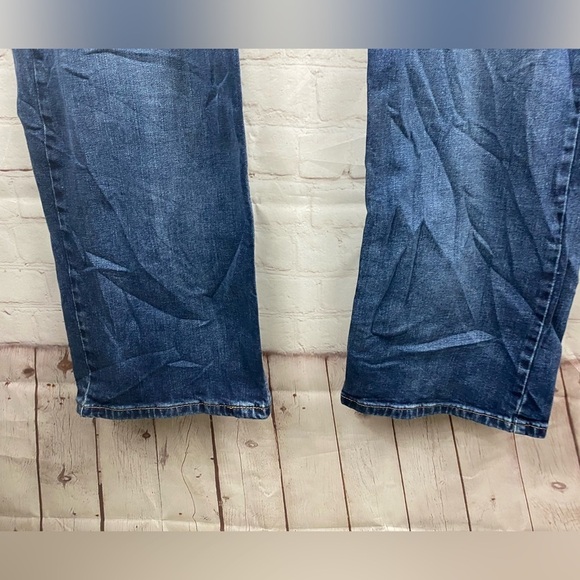 Levi’s 511 Jeans Mens Size 42x32 Medium Wash Straight Leg (Back Patch Missing) - Picture 6 of 10